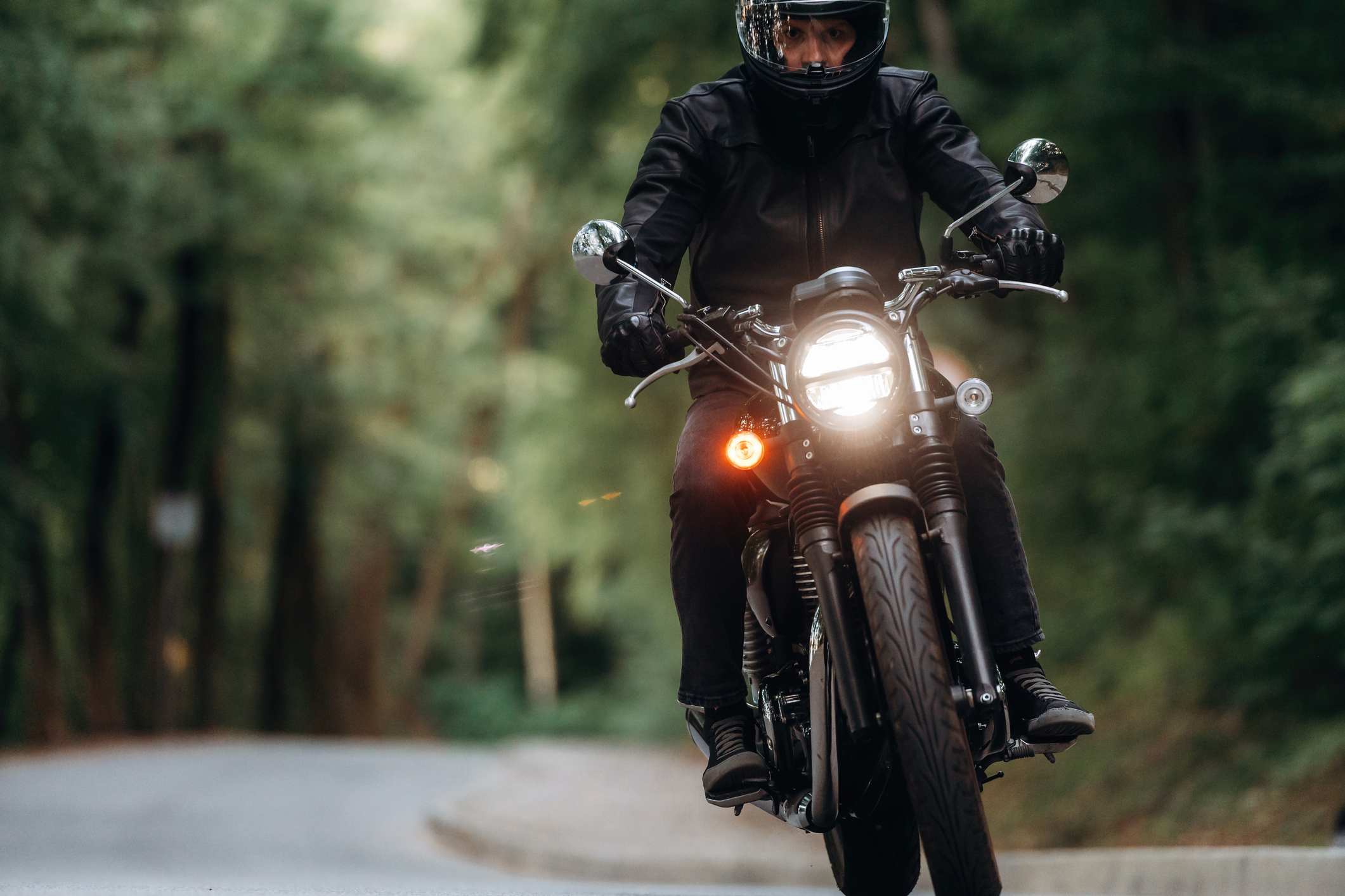 Preventing And Recovering From Speed Wobbles On A Motorcycle